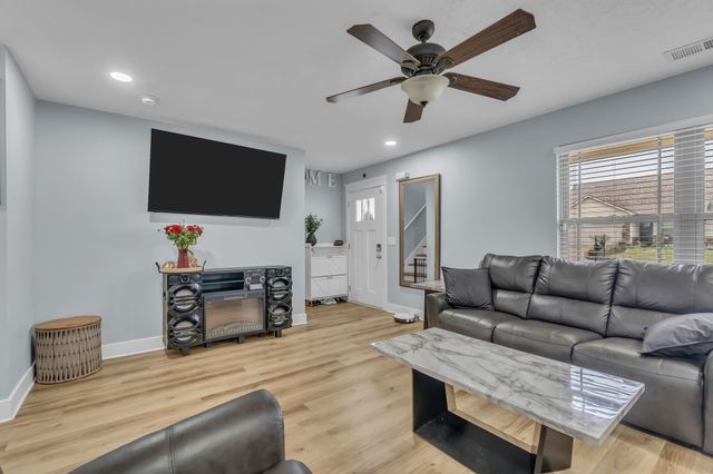 5443 Elkanah Ct, Christiana, TN 37037