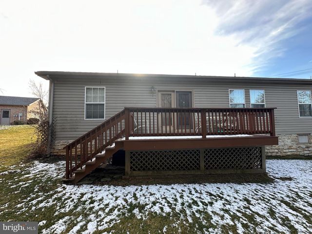 23 HOMESTEAD DRIVE, Greencastle, PA 17225