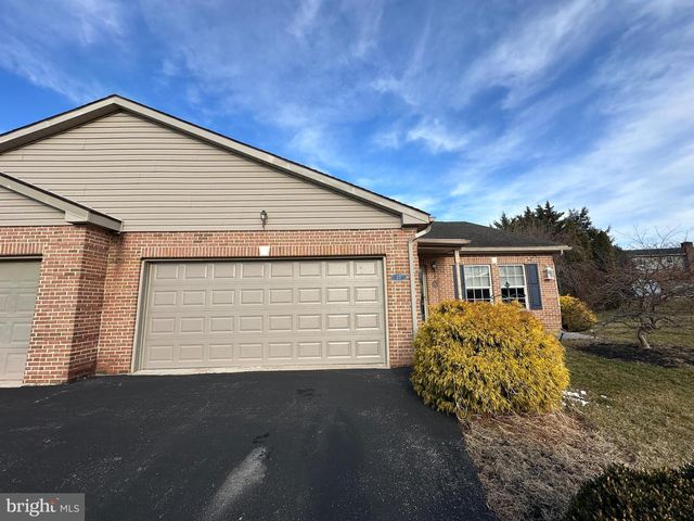 23 HOMESTEAD DRIVE, Greencastle, PA 17225