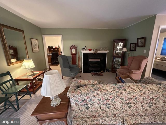 23 HOMESTEAD DRIVE, Greencastle, PA 17225