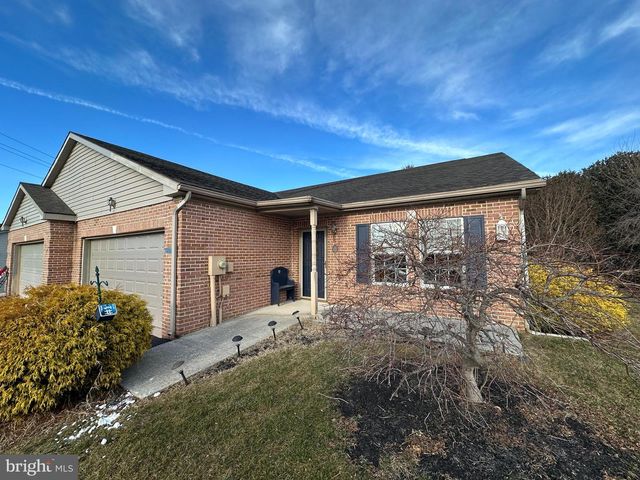 23 HOMESTEAD DRIVE, Greencastle, PA 17225