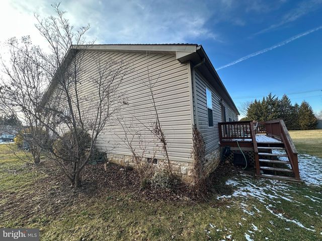 23 HOMESTEAD DRIVE, Greencastle, PA 17225