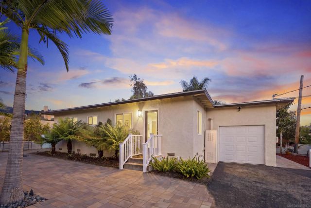 133 Ocean View Ct, Vista, CA 92084
