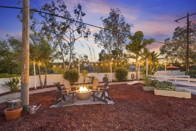 133 Ocean View Ct, Vista, CA 92084
