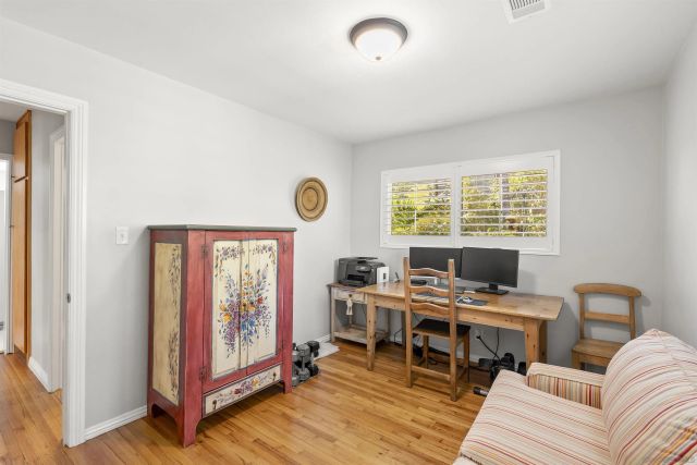 133 Ocean View Ct, Vista, CA 92084