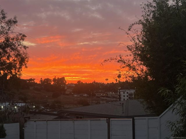 133 Ocean View Ct, Vista, CA 92084