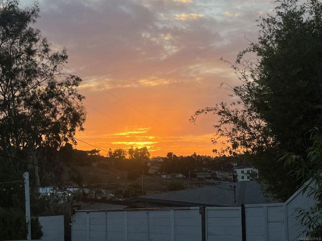 133 Ocean View Ct, Vista, CA 92084