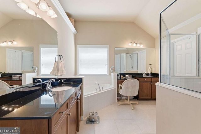 6040 Vista Crossing Way, Cumming, GA 30028