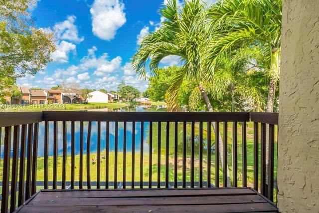 4155 SW 85th Ave, Davie, FL 33328