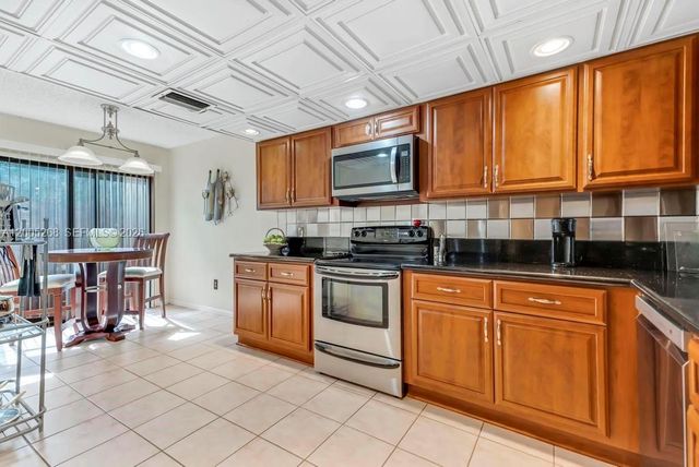 4155 SW 85th Ave, Davie, FL 33328