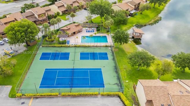 4155 SW 85th Ave, Davie, FL 33328