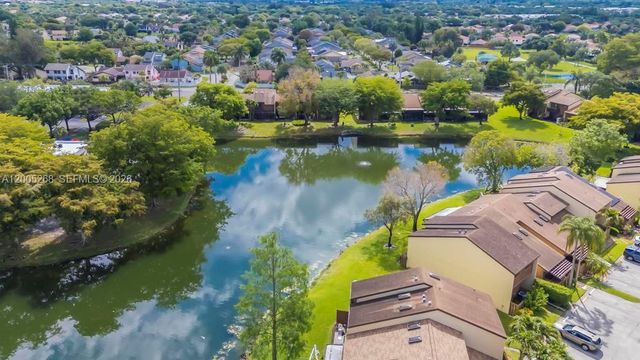 4155 SW 85th Ave, Davie, FL 33328