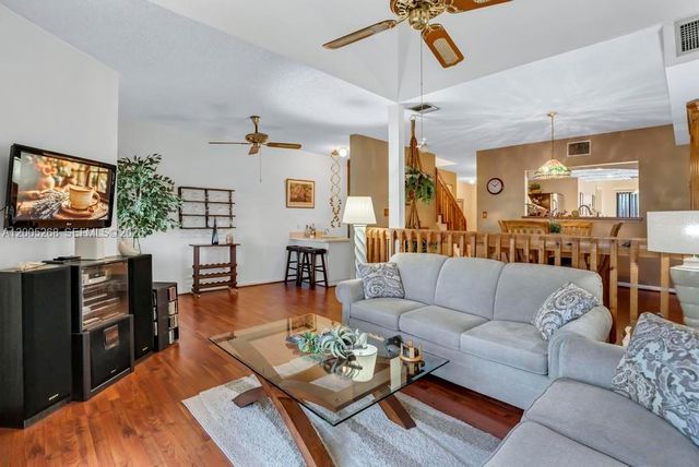 4155 SW 85th Ave, Davie, FL 33328