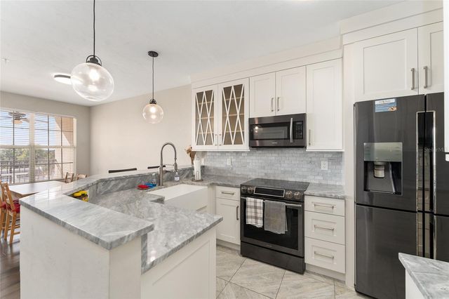 201 SE 2ND AVENUE 418, Gainesville, FL 32601