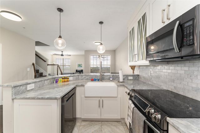 201 SE 2ND AVENUE 418, Gainesville, FL 32601