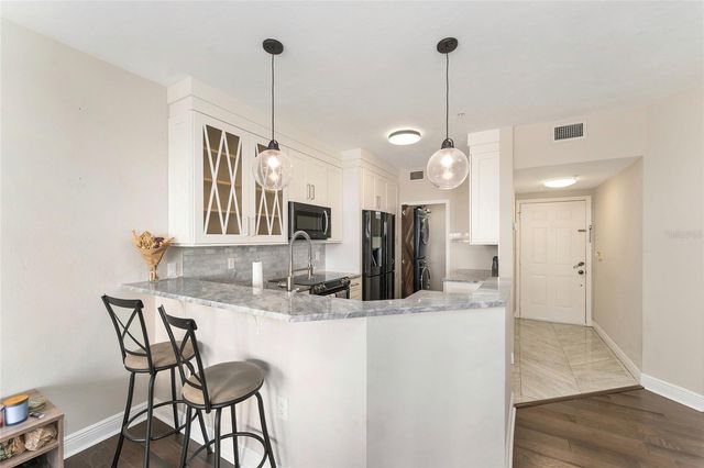 201 SE 2ND AVENUE 418, Gainesville, FL 32601