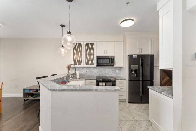 201 SE 2ND AVENUE 418, Gainesville, FL 32601