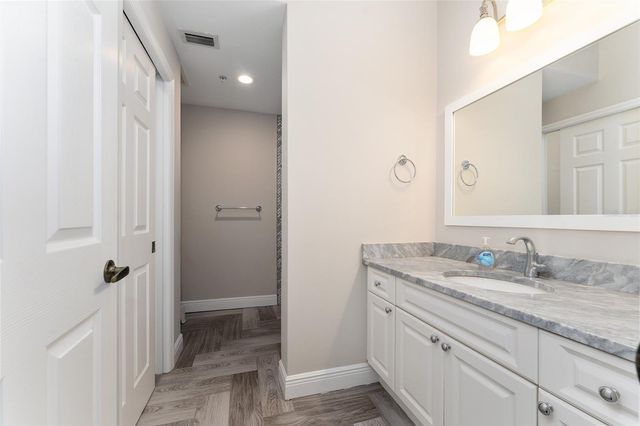 201 SE 2ND AVENUE 418, Gainesville, FL 32601