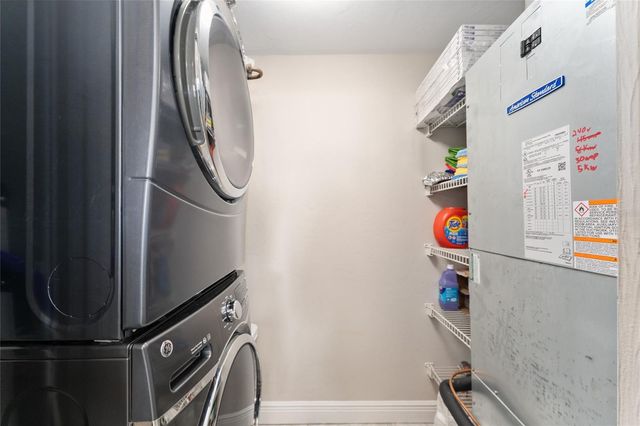 201 SE 2ND AVENUE 418, Gainesville, FL 32601