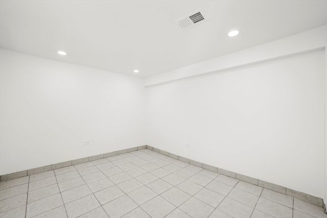 5331 W Congress Parkway G, Chicago, IL 60644