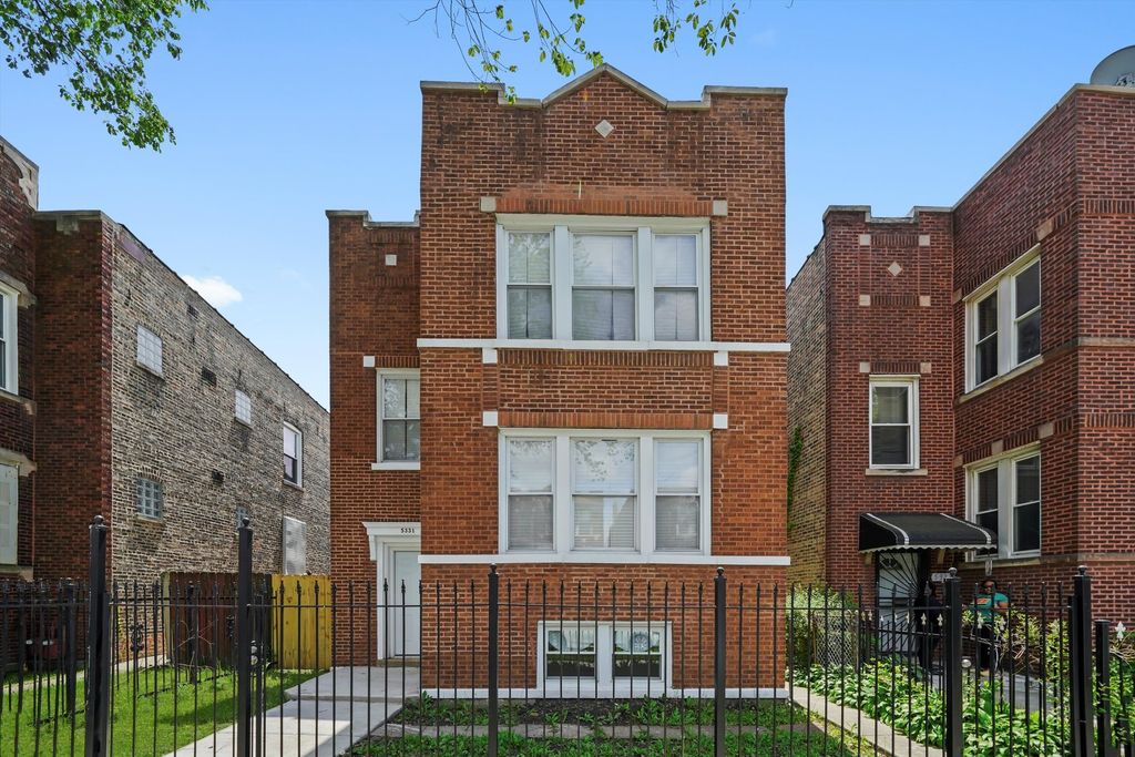 5331 W Congress Parkway G, Chicago, IL 60644