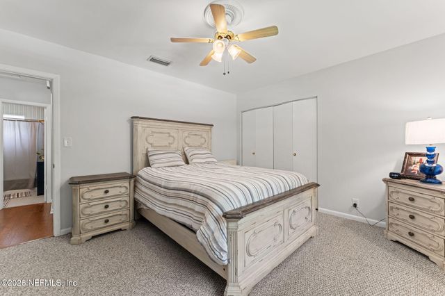 4242 ORTEGA Boulevard 16, Jacksonville, FL 32210