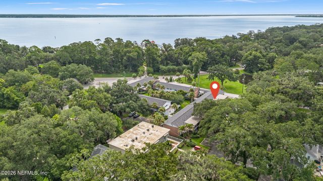 4242 ORTEGA Boulevard 16, Jacksonville, FL 32210
