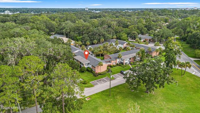 4242 ORTEGA Boulevard 16, Jacksonville, FL 32210