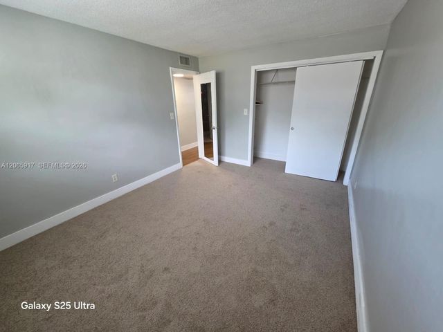 4732 SW 33rd Avenue 104, Dania Beach, FL 33312
