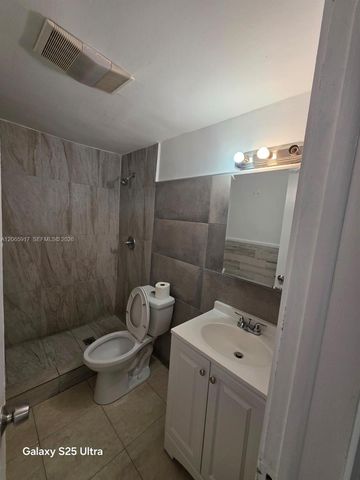 4732 SW 33rd Avenue 104, Dania Beach, FL 33312