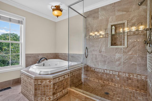4633 Cedar Village Drive, Mason, OH 45040