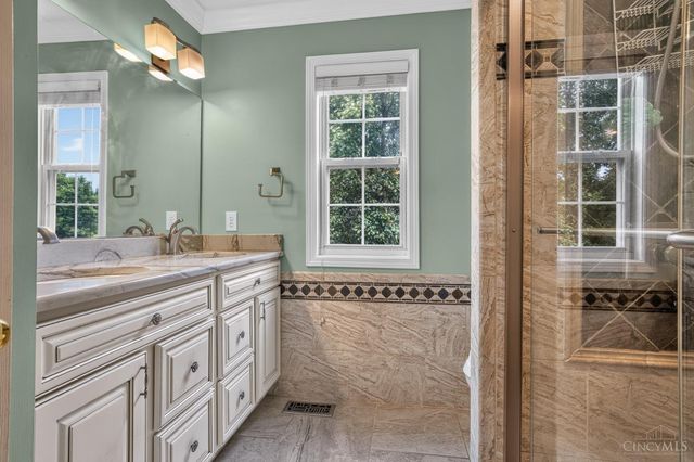 4633 Cedar Village Drive, Mason, OH 45040