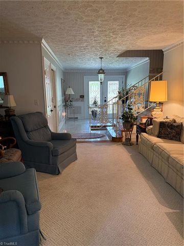 321 Pineview Drive, Mount Airy, NC 27030