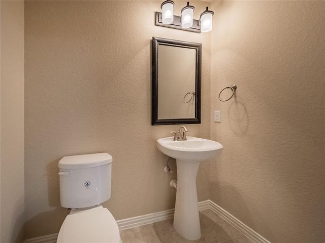 5316 Savannah Bend Drive, Rosharon, TX 77583