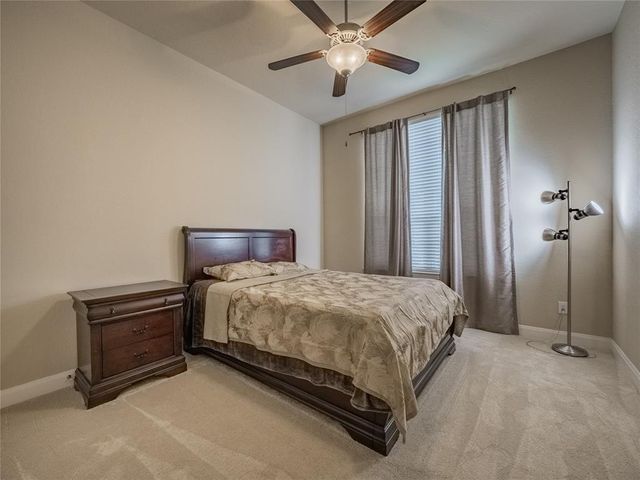 5316 Savannah Bend Drive, Rosharon, TX 77583