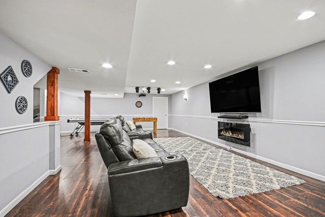 371 Sweet Gum Street, Bolingbrook, IL 60490