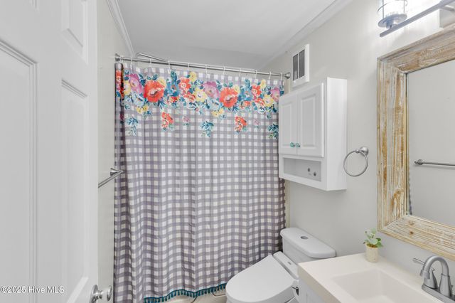 89 Country Club Drive Apt B2, Arapahoe, NC 28510