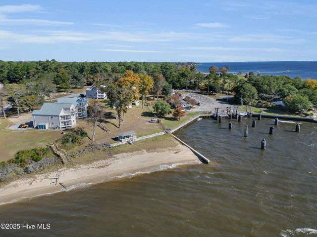 89 Country Club Drive Apt B2, Arapahoe, NC 28510