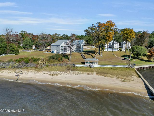 89 Country Club Drive Apt B2, Arapahoe, NC 28510