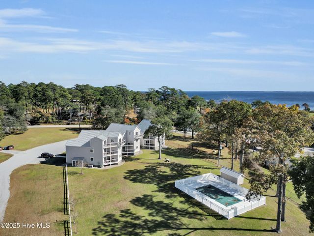 89 Country Club Drive Apt B2, Arapahoe, NC 28510