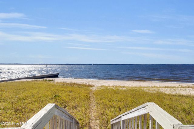 89 Country Club Drive Apt B2, Arapahoe, NC 28510