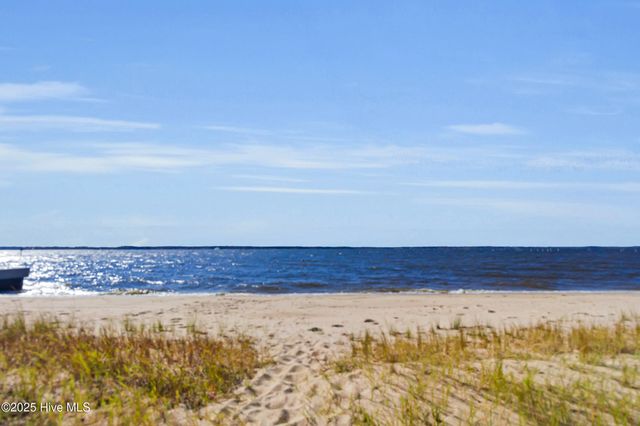 89 Country Club Drive Apt B2, Arapahoe, NC 28510