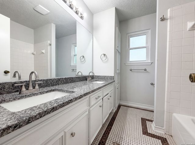 13930 WINDING HL, San Antonio, TX 78217