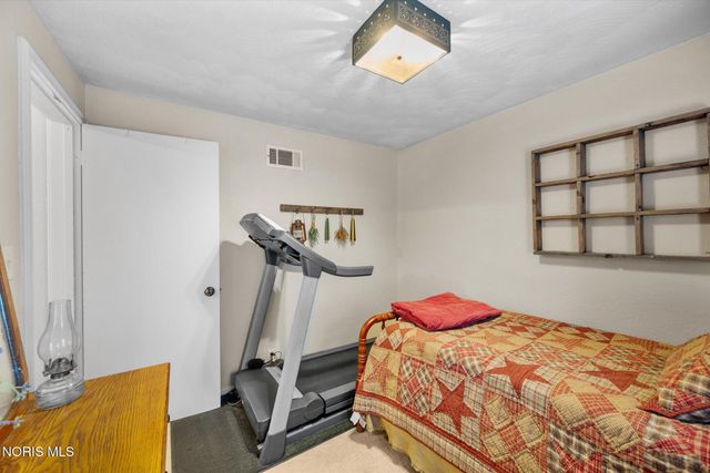 5001 Golden Road, Toledo, OH 43615