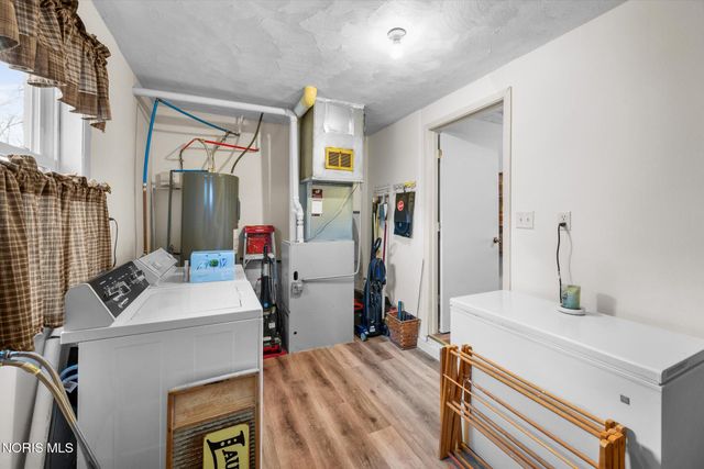 5001 Golden Road, Toledo, OH 43615