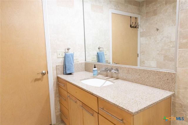 1600 Barton Springs Road 5610, Austin, TX 78704