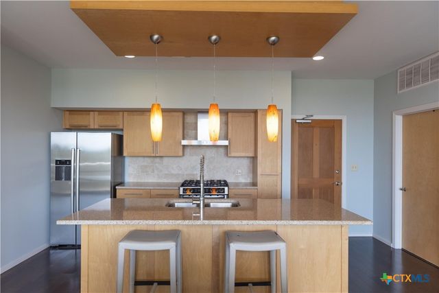 1600 Barton Springs Road 5610, Austin, TX 78704