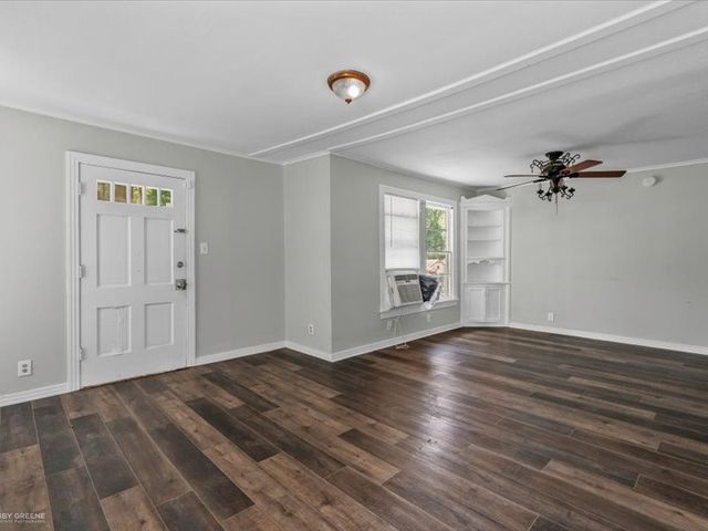 134 E Herndon Street, Shreveport, LA 71101