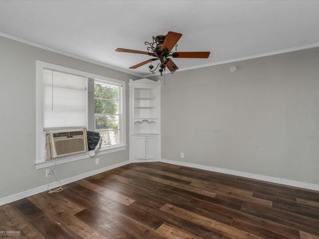134 E Herndon Street, Shreveport, LA 71101