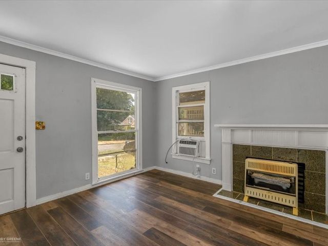 134 E Herndon Street, Shreveport, LA 71101